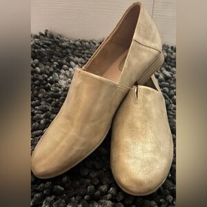BOC by BORN Gold Slip On Loafers Size 8.5 and 10